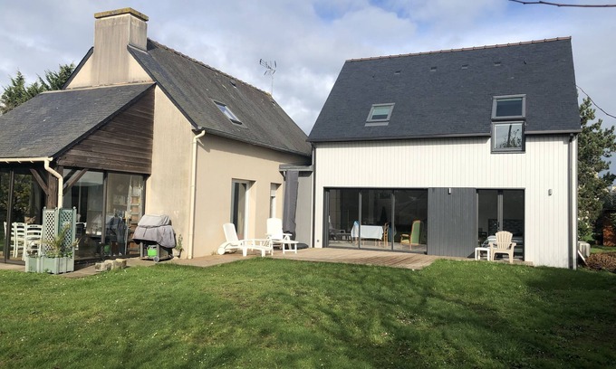 Cancale Casa | Maison de Famille au Calme, Secteur Port Mer, Proche de 2 Plages