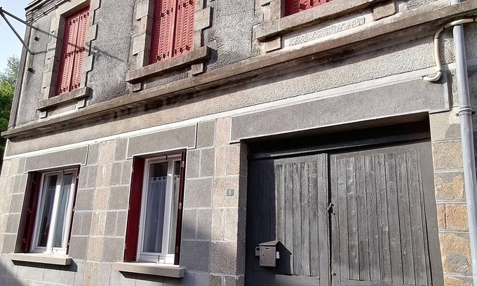 Arnac-la-Poste Casa | Maison de Maitre au Coeur du Village