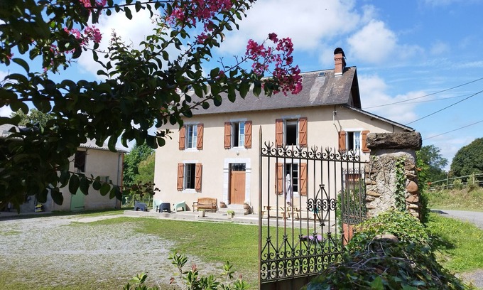 Arrien Casa | Maison de Vacances/gîte à la Campagne