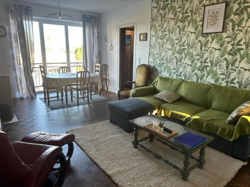 Peyrat-le-Chateau Casa | Maison de village proche du Lac de Vassivière