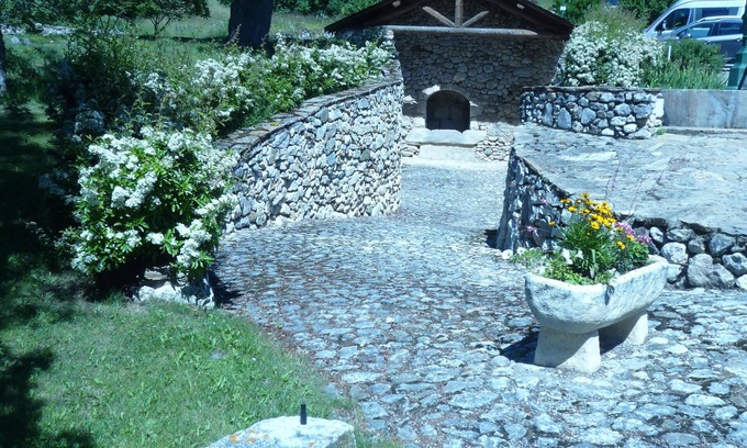 Escouloubre-les-bains Casa | Maison de Village 6 Personnes
