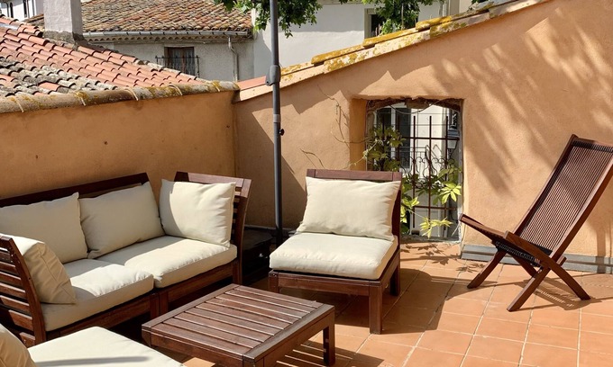 Marseillan Casa | Maison de Village Avec Terrasse Tropézienne