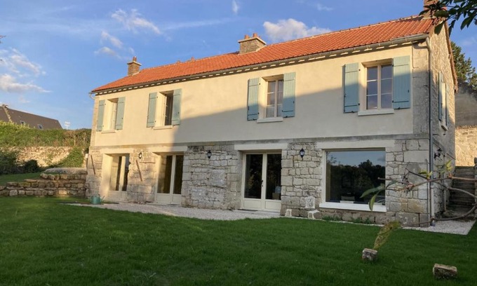 Buzancy Casa | Maison de village charmante avec jardin et terrasse, proche de Soissons, idéale familles et animaux acceptés - FR-1-532-19