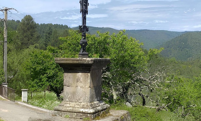Malbosc Casa | Maison de Village Rustique. Animaux de Compagnie Acceptés!