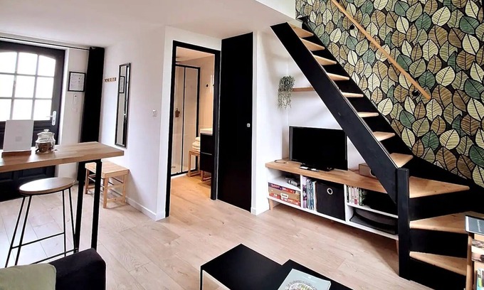 Trevoux Casa | Maison de Ville Climatisée "Le Figuier" Tout Confort
