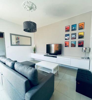 Oasis - Maroc Casa | Maison de ville proche 24H