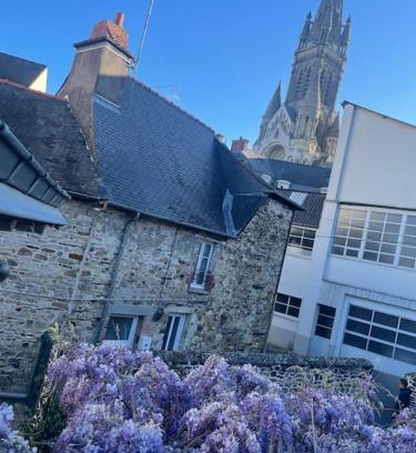 Vitre Casa | Maison de ville- quartier calme
