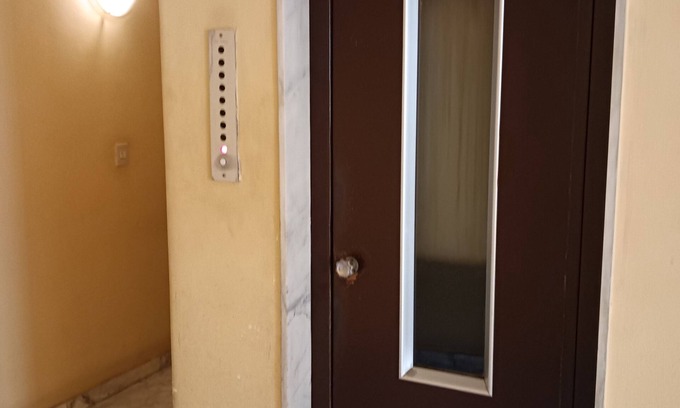 Picanello-Ognina-Barriera-Canalicchio Apartamento | Maison Debora whit garage a Catania Families Friends Sea and metro at 400 metres