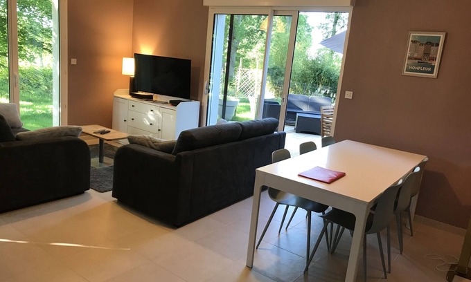 Serqueux Casa | Maison des 2 chênes between avenue verte, lakes, swimming pool and Casino - enclosed garden