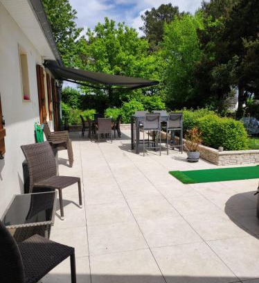 Mulsanne Cama Y Desayuno | Maison Du cerf - proche du circuit et du golf des 24H