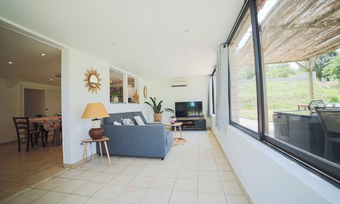 Roquevaire Casa | Maison du Riou vue sur Colline Avec Piscine à 20min des Calanques