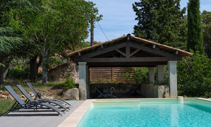 Saint-Julien Casa | House in the middle of nature in peace, ideal spa treatment, holidays and seminars.