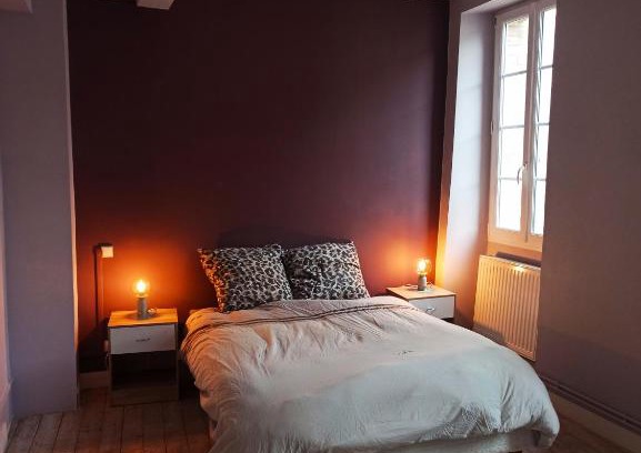 Villeneuve-d'Olmes Casa | Maison entière au Centre de Villeneuve d'Olmes