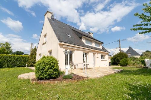 Sainte-Anne-d'Auray Apartamento | Maison familiale - Spacieuse - Wifi - Parking