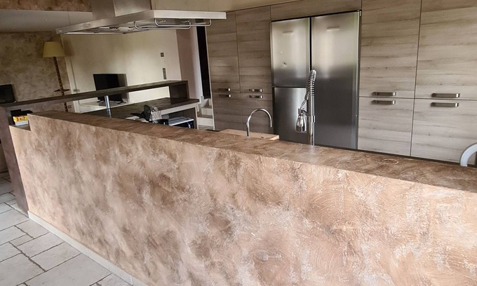 Saint-Didier-sur-Beaujeu Casa | Maison de Village Pour 15 Personnes