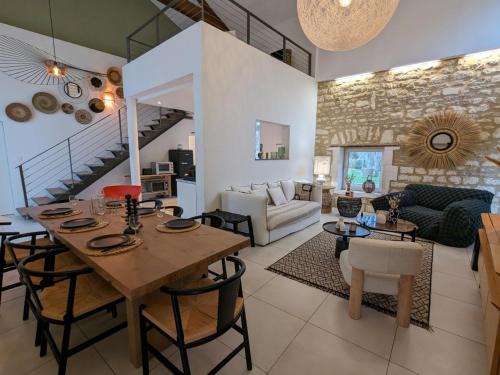 Saint-Yrieix-sur-Charente Casa | Maison de Charme Moderne avec Jardin, Terrasse et Fibre - Saint-Yrieix-sur-Charente - FR-1-653-250