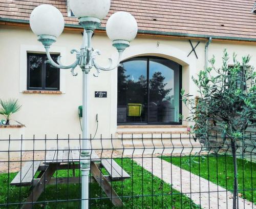 Sainte-Genevieve-les-Gasny Casa | Maison de charme à Sainte-Geneviève-lès-Gasny avec jardin paisible