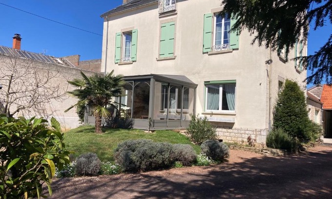 Nuits-Saint-Georges Casa | Maison Gille