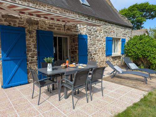 Limerzel Casa | Maison historique avec jardin secret à Limerzel