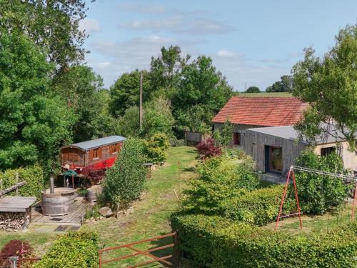 La Lande-de-Goult Casa | Maison isolée avec spa nordique, piscine et jardin privatif au cœur de la nature - FR-1-497-116