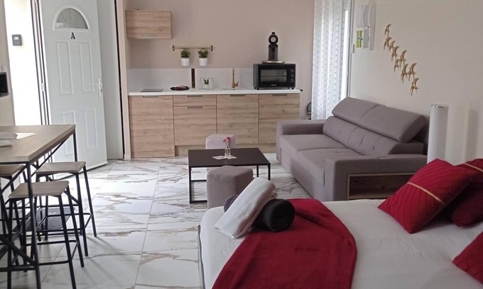 Pruniers-en-Sologne Casa | Maison Jacuzzi Leyna