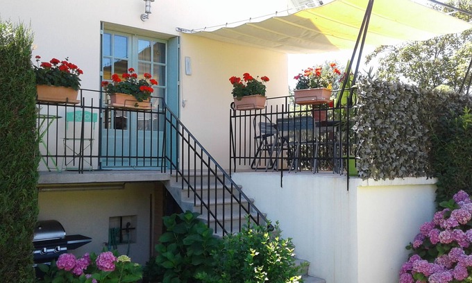 Espalion Casa | Maison L'ESTIVALE *** a orillas del lote en Espalion