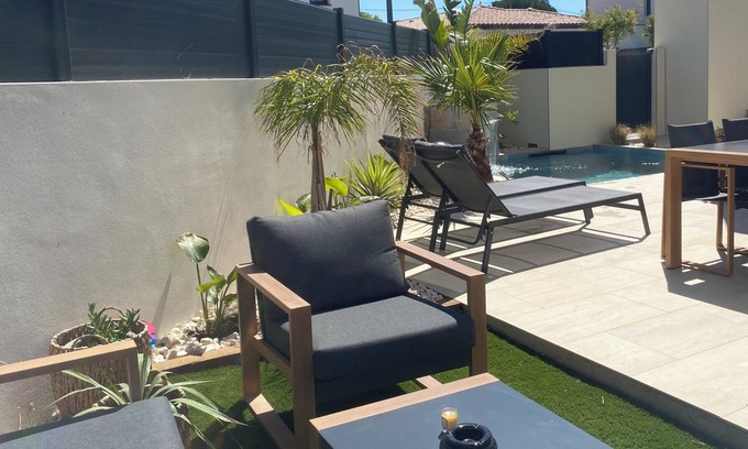 Vic-la-Gardiole Casa | Maison la volupté 2 kms from the wild beach of Les Aresquiers