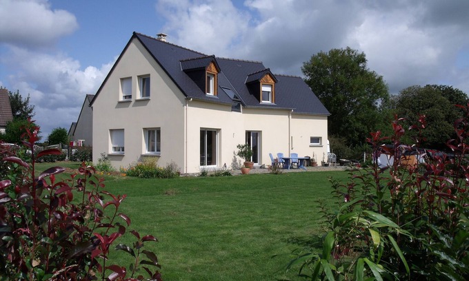 La Lucerne-dʼOutremer Casa | Maison Lumineuse