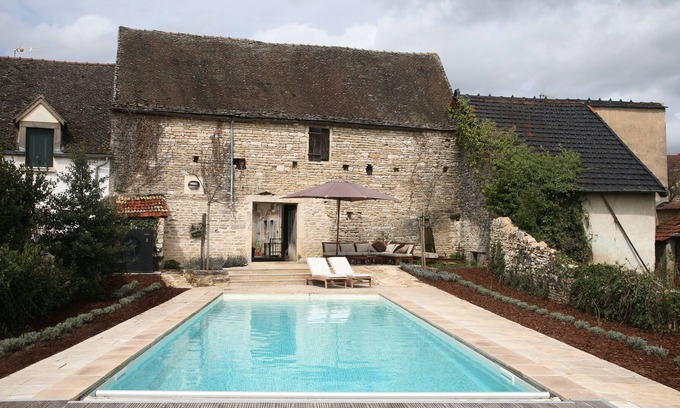 Meursault Casa | Maison Mazeray, Charming gîte for 8 people with a heated swimming pool