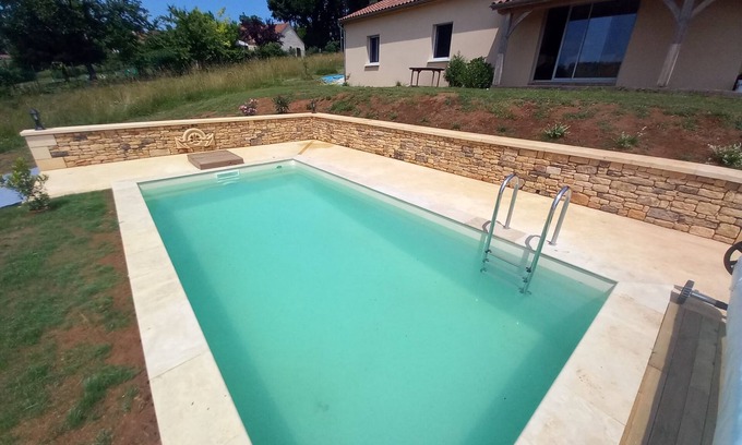 Meyrals Casa | Maison Neuve Avec Piscine Privée