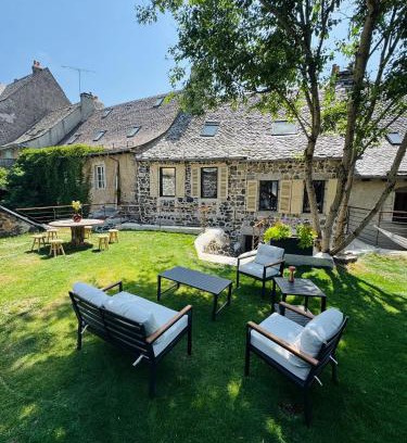 Laguiole Casa | Maison Ombre du Clocher