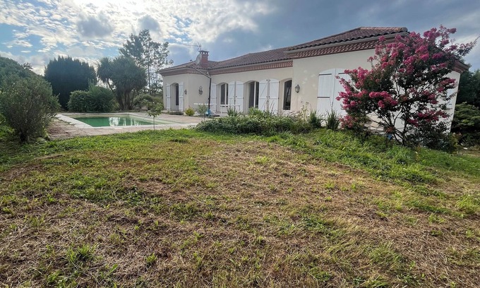 Antin Casa | Maison Paisible à la Campagne