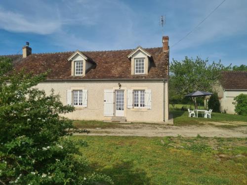 Migne Casa | Maison plain-pied en Berry - Vue sur étang - Charges incluses - FR-1-591-748