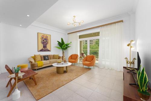 Palm Jumeirah Apartamento | Maison Privee - Elegant Coastal Apt on Palm Jumeirah