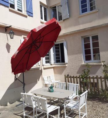 Bernieres-sur-Mer Apartamento | Maison Quebec