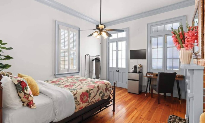 Faubourg Marigny Cama Y Desayuno | Maison Royal, Heart of Marigny