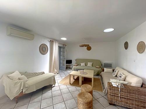Saintes-Maries-de-la-Mer Casa | Maison spacieuse climatisée, proche centre - FR-1-475-218