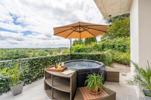 Blois Casa | Maison SPA 8Chambres Jardin Terrasse Parking