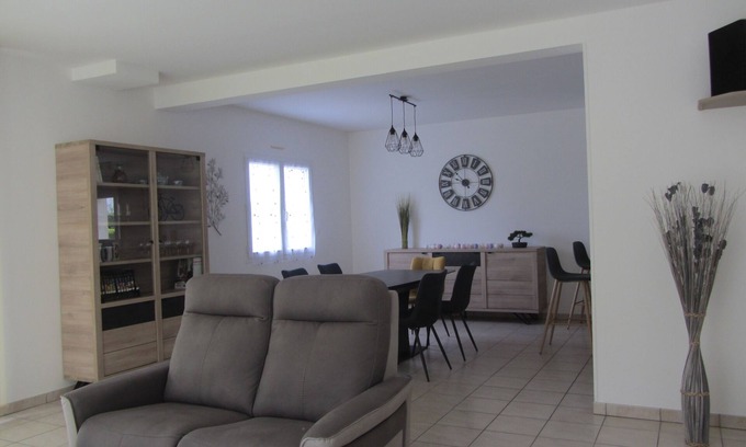 Donville-les-Bains Casa | Maison Spacieuse et Lumineuse de 160 m2 Avec vue mer