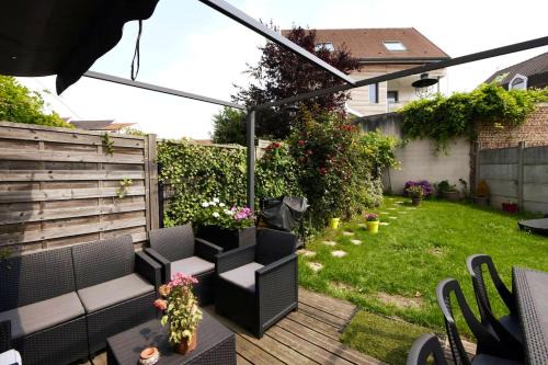 La Madeleine Casa | Maison spacieuse, quartier La Madeleine, terrasse et jardin