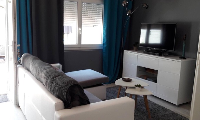 Capbreton Casa | Casita para parejas tranquilas con Wifi + jardín cerca de la playa