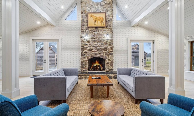 Dickerson Otro | Majestic Equestrian Estate