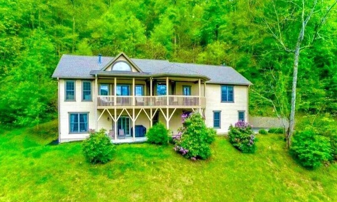 Leicester Apartamento | Majestic Private Guest Suite Outside Asheville, NC