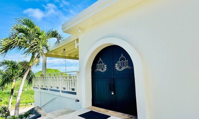Slob Casa | Majesty's Manor @ Castle St. Croix