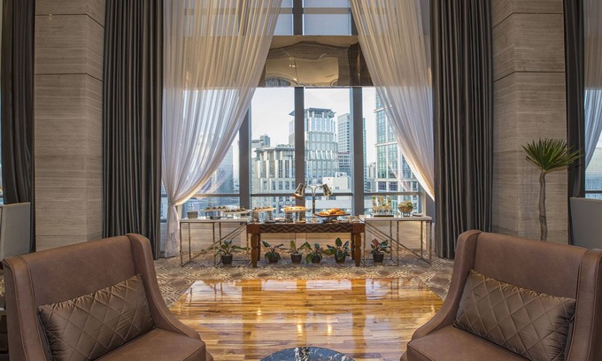 San Lorenzo Hotel | Makati Diamond Residences