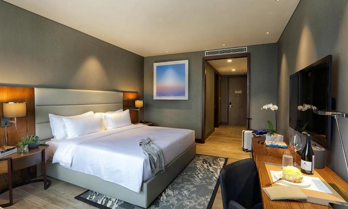 San Lorenzo Apartamento | Makati Diamond Residences