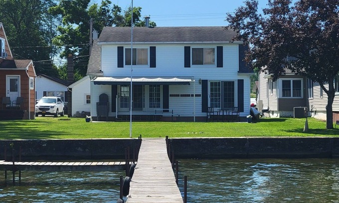 Lakeville Cabaña | Make Family Memories on Beautiful Conesus Lake
