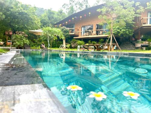 Soc Son Villa | Maki Villa Đồng Đò - Venuestay
