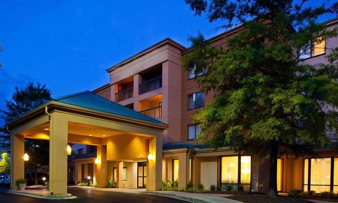 Crestline Heights Casa | Making The Best Memories Along The Way! Pets Allowed, Free Onsite Parking!