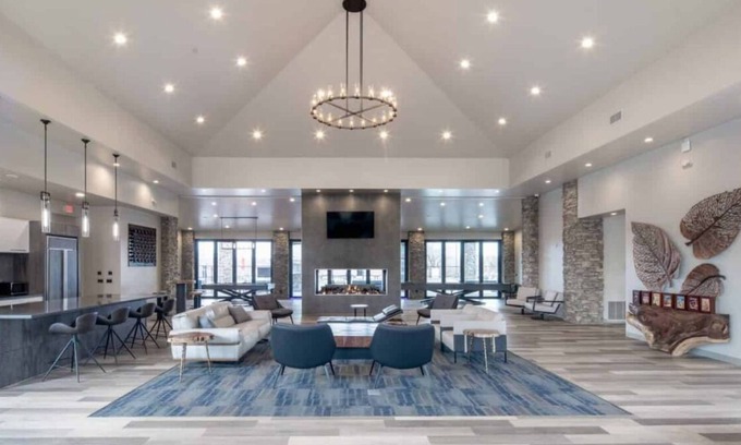 Camp Verde Casa | Making The Best Memories Along The Way! FREE Parking, Pool, Pets Allowed!